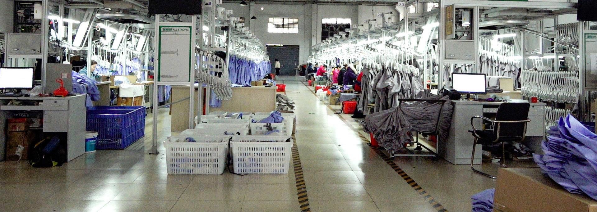 Dòng sản xuất quần áo