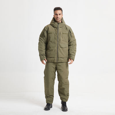 Polyester Fiber Winter Coat with Stand Collar Solid Colors Camouflage Zipper Closure