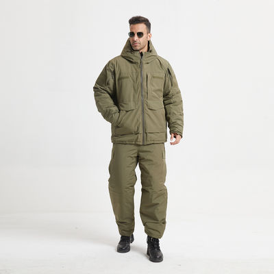 Polyester Fiber Winter Coat with Stand Collar Solid Colors Camouflage Zipper Closure