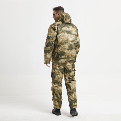 Polyester Fiber Winter Coat with Stand Collar Solid Colors Camouflage Zipper Closure