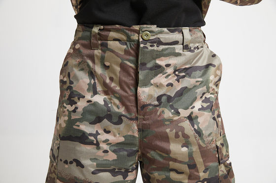 Polyester Fiber Winter Coat with Stand Collar Solid Colors Camouflage Zipper Closure